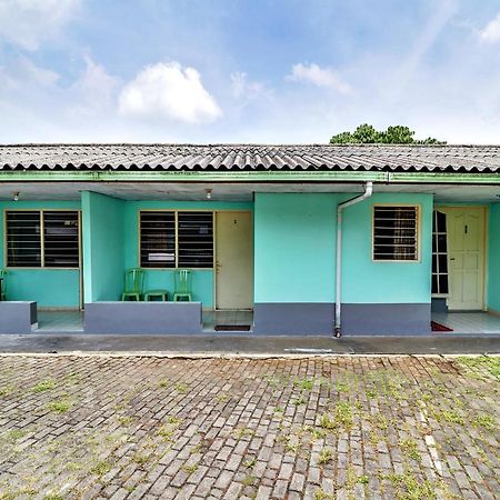 Spot On 90003 Villa Tawang Cianjur Bagian luar foto