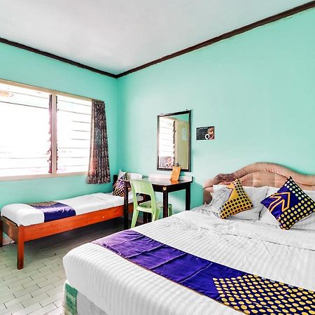 Spot On 90003 Villa Tawang Cianjur Bagian luar foto