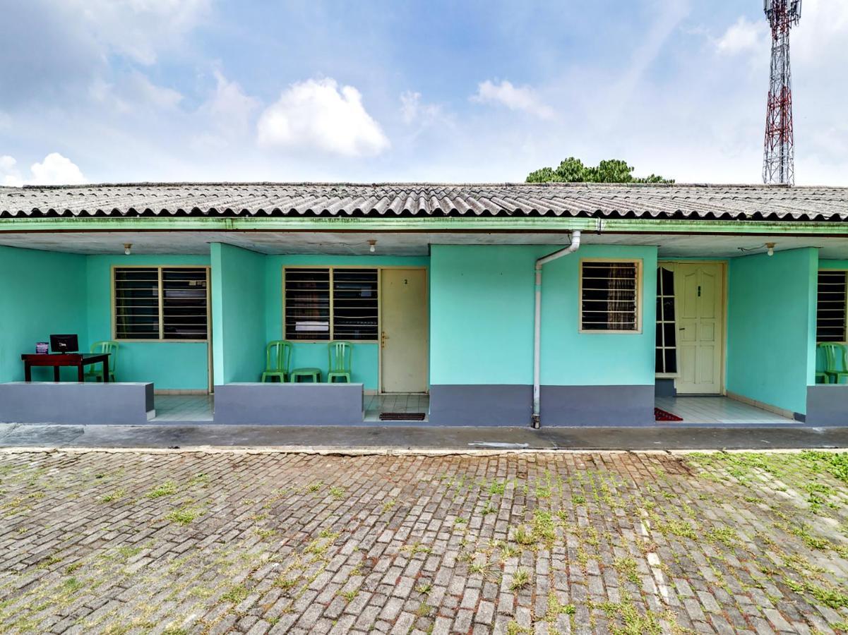 Spot On 90003 Villa Tawang Cianjur Bagian luar foto
