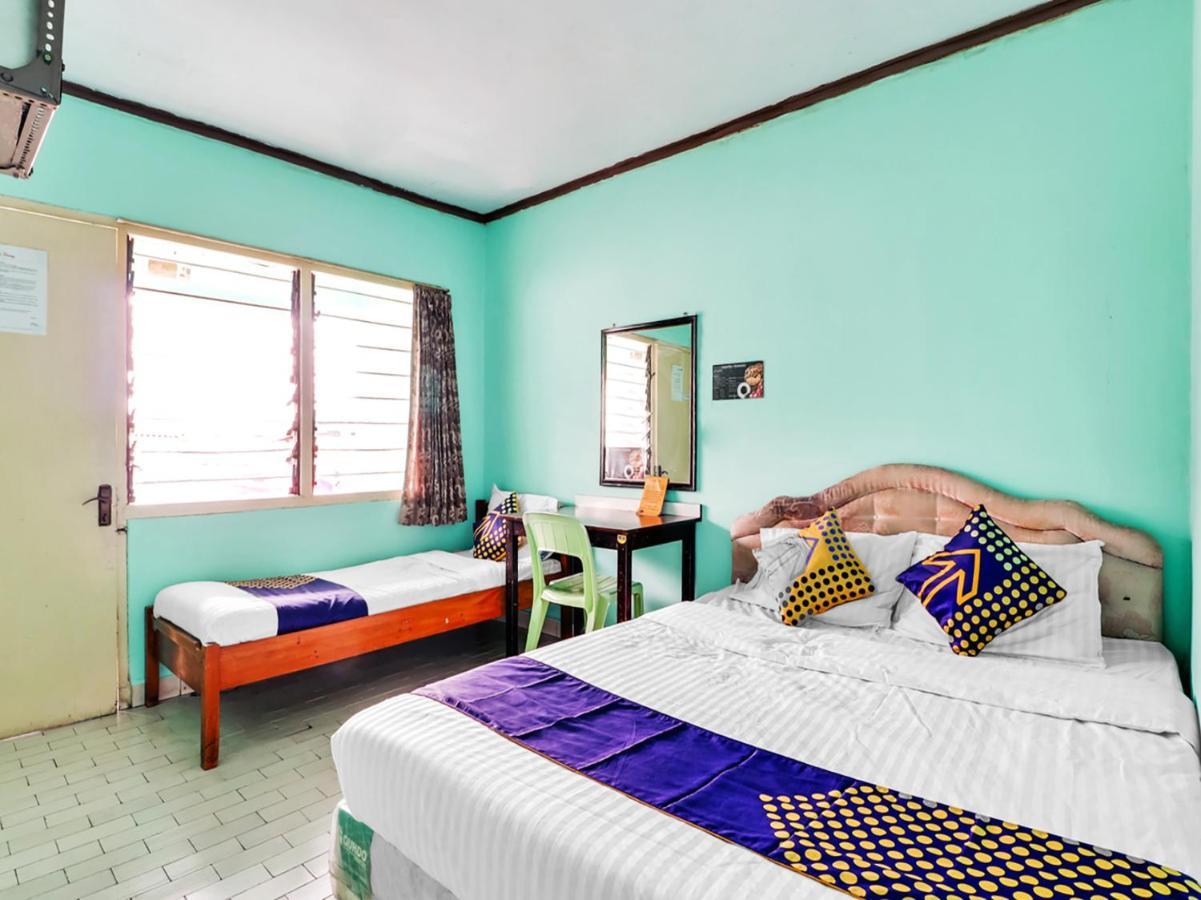 Spot On 90003 Villa Tawang Cianjur Bagian luar foto